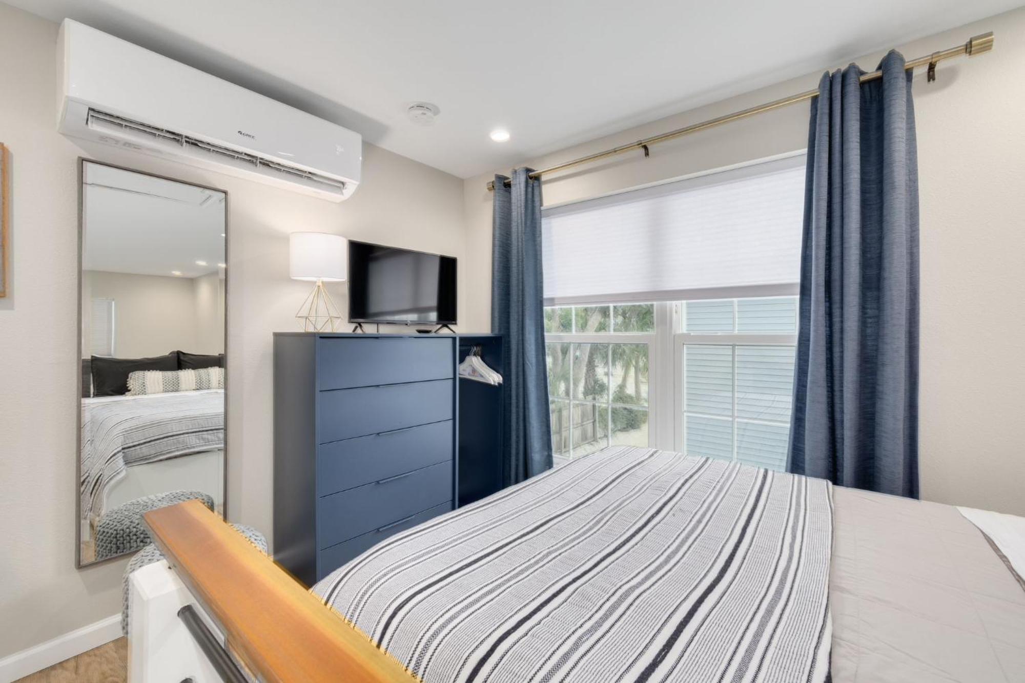 Shelly - Cozy 1 Bedroom Tiny Home With Pool Dunedin Kültér fotó